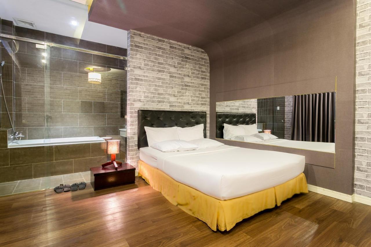 Aha Friday Phan Xich Long Hotel Hô Chi Minh-Ville